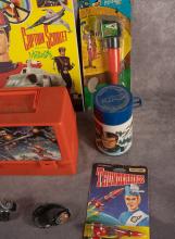 VINTAGE TOYS AND COLLECTIBLES