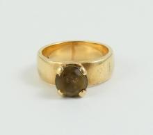 VINTAGE GOLD RING