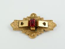 VICTORIAN ERA BROOCH