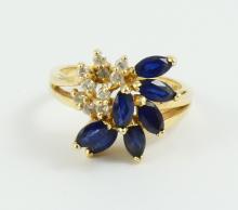 SAPPHIRE & DIAMOND RING