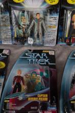 6 STAR TREK FIGURES