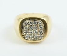 MEN'S DIAMOND RING