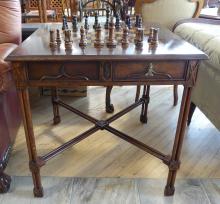 CHESS TABLE