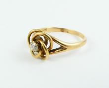 ANTIQUE GOLD RING