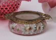 ANTIQUE GLASS