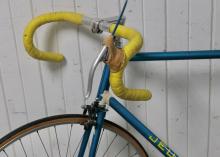 TRACK BICYCLE