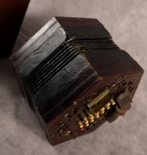 ANTIQUE ENGLISH CONCERTINA