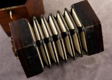 ANTIQUE ENGLISH CONCERTINA