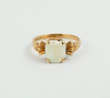 ANTIQUE OPAL RING