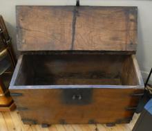 CHINESE ROSEWOOD STORAGE TRUNK