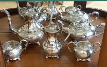 LIPMAN BROTHERS TEA AND COFFEE SERVICE