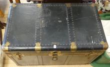 METAL BOUND STEAMER TRUNK