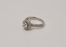 18KT DIAMOND RING