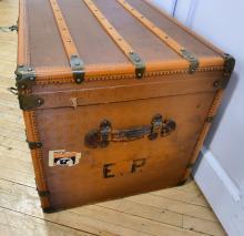 ANTIQUE FRENCH TRAVEL TRUNK