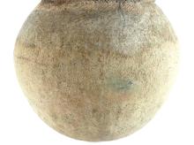 LARGE 17TH CENTURY TERRACOTTA POTTERY VESSEL