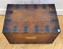 GARRARD & CO. ANTIQUE TRUNK