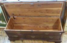 LANE BLANKET BOX