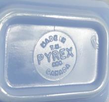 PYREX KITCHENWARE