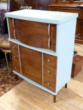 KROEHLER CHEST OF DRAWERS