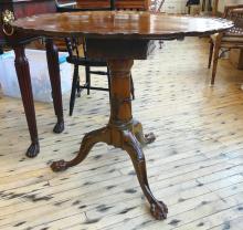 TIP-TOP TEA TABLE
