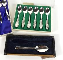 VINTAGE TEASPOONS