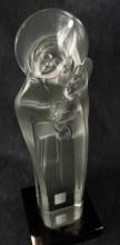 LALIQUE MOTHER AND CHILD FIGURINE