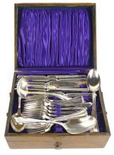 OAK CUTLERY CANTEEN WITH CONTENTS