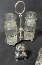 CONDIMENT STANDS AND SHAKERS