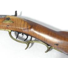 ANTIQUE TIGER MAPLE LONG GUN