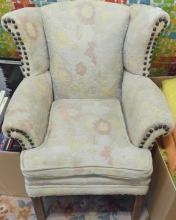 ANTIQUE CHILD'S CHAIR