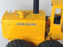 JOHN DEERE DIE-CAST MODEL BY ERTL