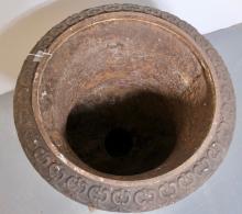 CAST IRON URN