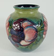 MOORCROFT "ANEMONE" POTTERY VASE