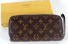 LOUIS VUITTON WALLET