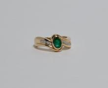 EMERALD RING