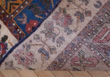 BAKHTIARI RUG