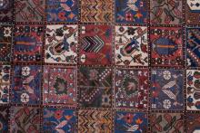 BAKHTIARI RUG