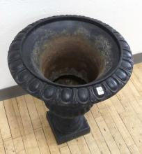 CAST IRON GARDEN URN