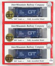 HO SCALE TRAINS