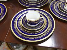 COALPORT "VICEROY" DINNERWARE