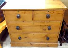 ANTIQUE PINE CHEST OF DRAWERS