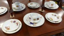 ROYAL WORCESTER "EVESHAM" DINNERWARE