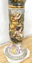 CAPODIMONTE PEDESTAL