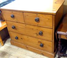 ANTIQUE PINE CHEST OF DRAWERS