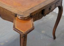 FRENCH GAMES TABLE