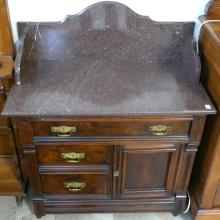 VICTORIAN MARBLE TOP WASHSTAND