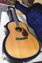 LARRIVEE ACOUSTIC GUITAR