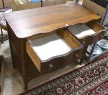 VICTORIAN OAK DRESSER