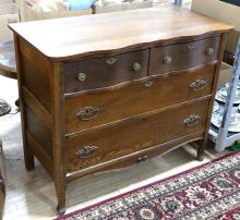 VICTORIAN OAK DRESSER