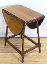 DROP-LEAF SIDE TABLE